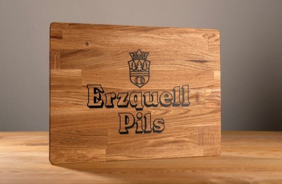 Erzquell Pils Holzbrett / Kastenauflage