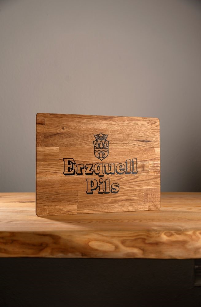 Erzquell Pils Holzbrett / Kastenauflage